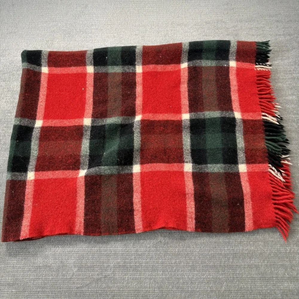 VTG Onehunga Woolen Mills Mohair Plaid Travel Rug Red Plaid Fringe New Zealand